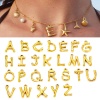 Image de 1 Pièce Collier à Pendentif Chaîne Maille Forçat Bijoux d'Océan en 304 Acier Inoxydable Placage sous Vide Bohême Plaqué Or 18K Etoile de Mer Coquilles Lettre Initiale Mots" A-Z " Imitation Perles Fille Surfeuse sur la Plage Pour Femmes Fête