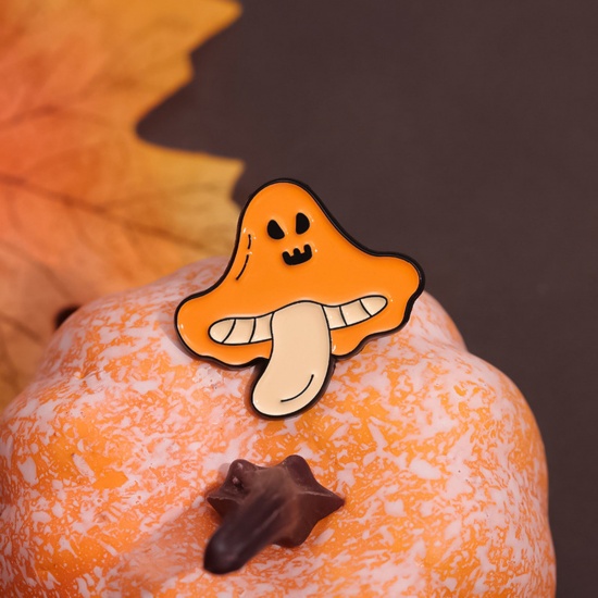 Immagine di 1 Pz Carino Spilla Fungo Halloween Fantasma Smalto