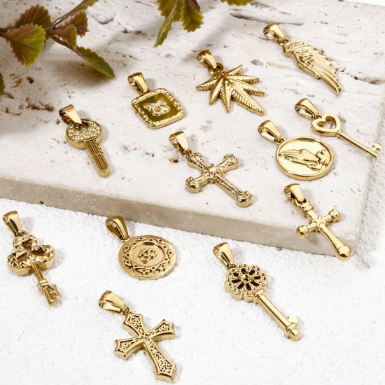 Picture of Vacuum Plating 304 Stainless Steel Retro Charm Pendant Gold Plated Key Cross