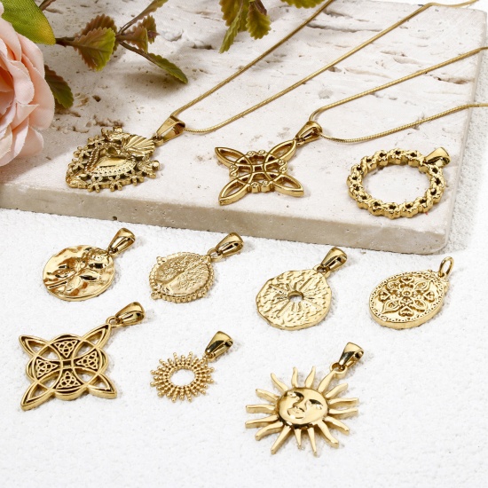 Picture of Vacuum Plating 304 Stainless Steel Stylish Pendants Gold Plated Heart Flower Hollow