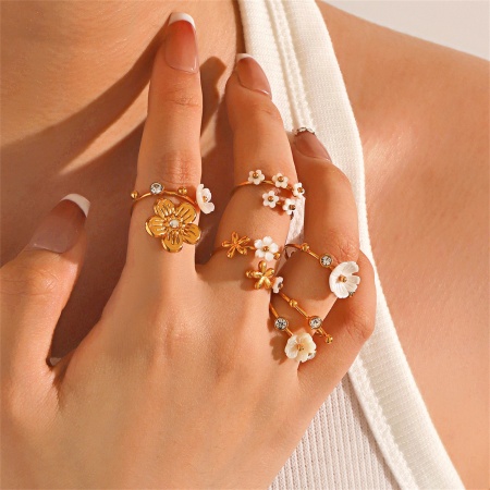 Vacuum Plating Sweet & Cute Exquisite Multicolor 304 Stainless Steel Open Flower Rings For Women Engagement