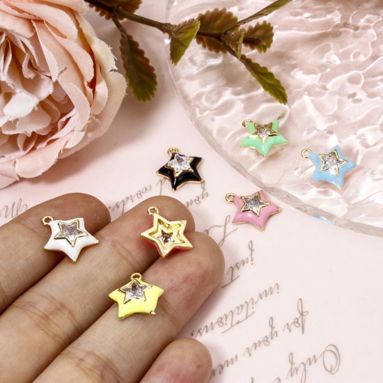 Imagen de 1 Unidad Latón Colgantes Estrellas de cinco puntos Chapado en Oro de 18K Multicolor Esmalte Transparente Rhinestone 13mm x 12mm