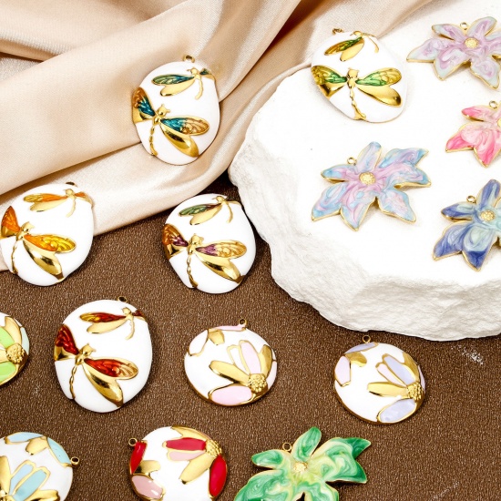 Imagen de 1 Unidad Enchapado al Vacío Ecológico 304 Acero Inoxidable Colección Flora Colgantes Chapado en Oro Esmalte