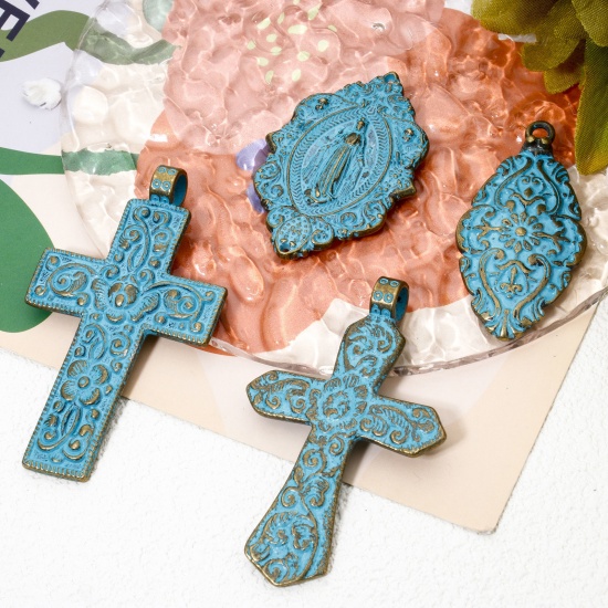 Picture of Zinc Based Alloy Religious Pendants Antique Bronze Blue Carved Pattern Patina