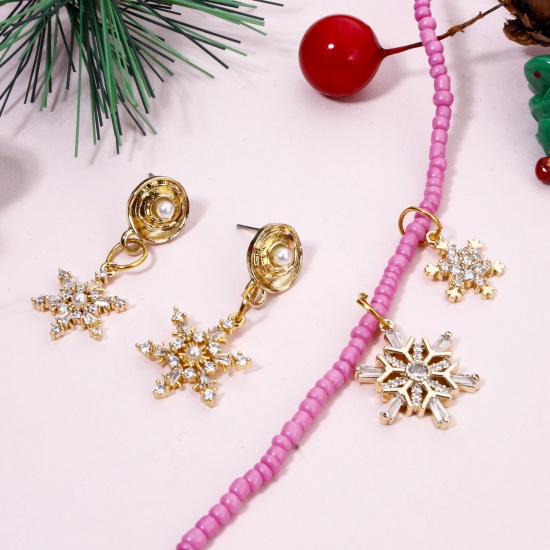 Picture of Brass Christmas Charms 18K Gold Plated Christmas Snowflake Clear Cubic Zirconia