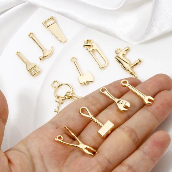 Picture of Eco-friendly Zinc Based Alloy Charms 18K Real Gold Plated Tools 3D