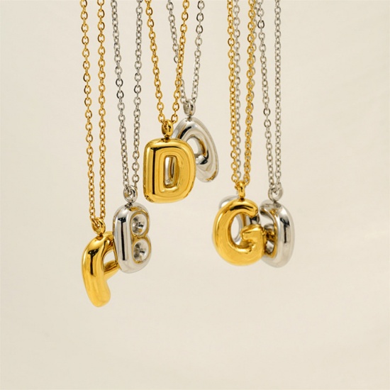 Image de 1 Pièce Collier à Pendentif Chaîne Maille Forçat en 304 Acier Inoxydable À la Mode Multicolore Alphabet Majuscule Lettre Initiale Unisexe 45cm long