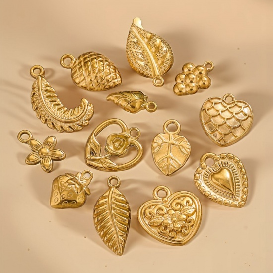 Picture of Vacuum Plating 304 Stainless Steel Charms 18K Gold Plated