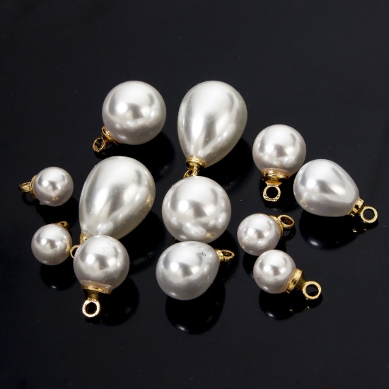 Image de 10 Pcs Breloques en Laiton & Acrylique Plaqué Or 18K Perle Imitation Acrylique