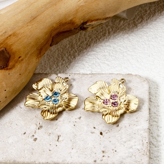Immagine di 1 Pz Placcatura Sottovuoto PVD Ecologica 304 Acciaio Inossidabile Collezione Flora Ciondoli Fiore 14K Vero Oro Placcato Multicolore Strass 24mm x 24mm