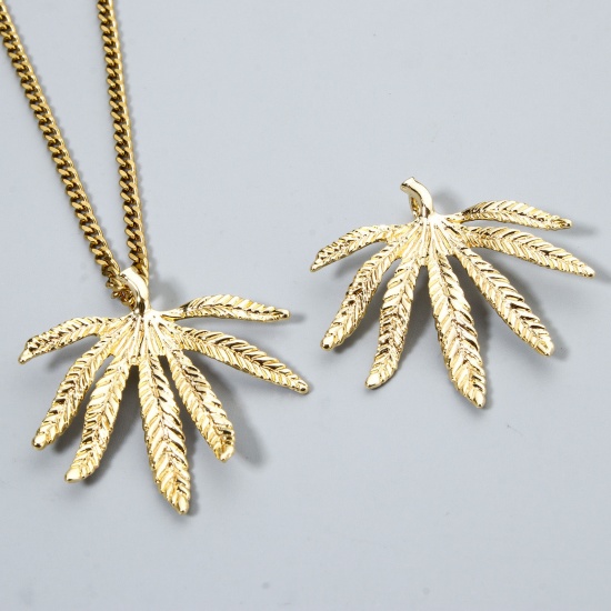 Изображение 2 PCs Eco-friendly Brass Pendants 18K Real Gold Plated Leaf