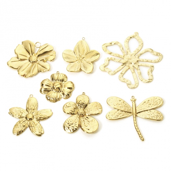 Picture of Eco-friendly PVD Vacuum Plating 304 Stainless Steel Flora Collection Pendants 18K Real Gold Plated Dragonfly Animal Flower