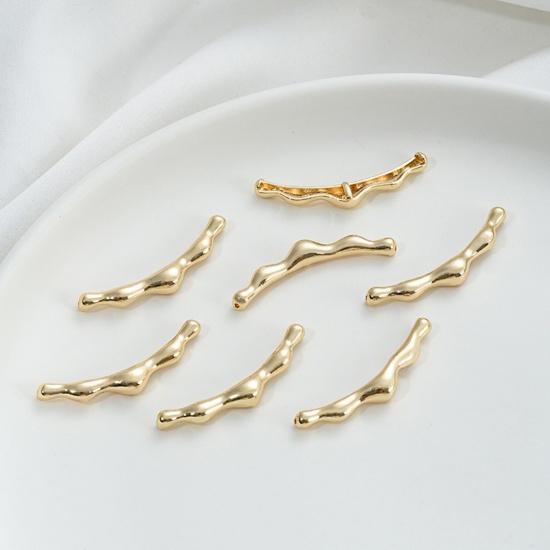 Picture of 2 PCs Eco-friendly Brass Real Gold Plated Drop About 3cm x 0.8cm