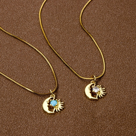 2 PCs Eco-friendly Brass Galaxy Charms 18K Real Gold Plated Sun Moon Face 17.5mm x 13mm の画像