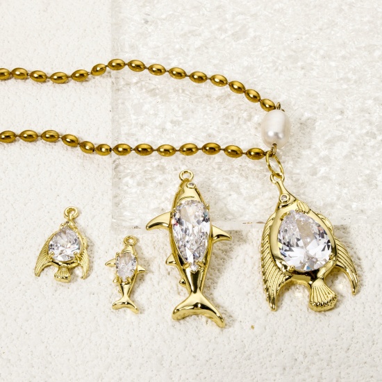 1 Piece Eco-friendly Brass Ocean Jewelry Pendants 18K Real Gold Plated Fish Animal Clear Cubic Zirconia の画像