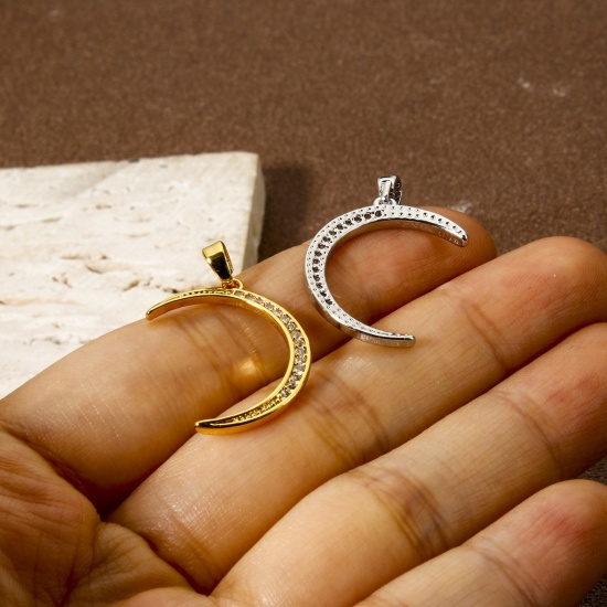 Immagine di 2 Pz Ecologico Ottone Ciondoli Vero Oro Placcato Luna Nuova Micro Spianare Trasparente Cubic Zirconiae 26mm x 16mm