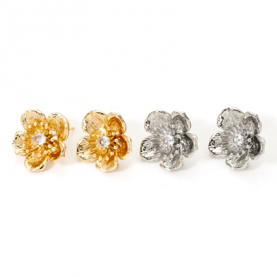 Immagine di 2 Pz Ecologico Ottone Collezione Flora Orecchini a Perno Vero Oro Placcato Fiore Trasparente Cubic Zirconiae Con Loop 21mm x 21mm