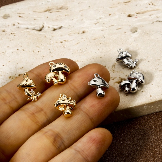 Image de 2 Pcs Breloques Collection Végétale Respectueux de la Nature en Laiton Plaqué Or Véritable Champignon Micro Pave