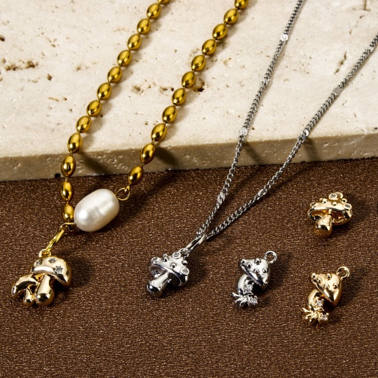 Image de 2 Pcs Breloques Collection Végétale Respectueux de la Nature en Laiton Plaqué Or Véritable Champignon Micro Pave