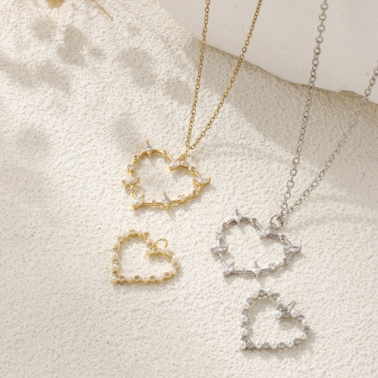 Image de 1 Pièce Breloques La Saint Valentin Respectueux de la Nature en Laiton Plaqué Or Véritable Cœur à Zircone Cubique Clair