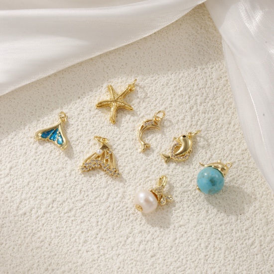 Immagine di 1 Pz Ecologico Ottone Ciondoli 18K Vero Oro Placcato Fishtail Delfino
