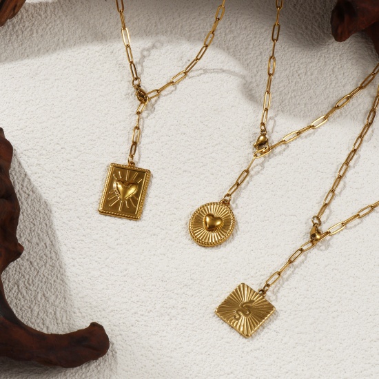 Image de 1 Pièce Collier à Pendentif Chaîne de Trombone Élégant en 304 Acier Inoxydable Placage Sous Vide Écologique Élégant Plaqué Or 18K Cœur Serpents Pour Femmes Cadeau 60cm long