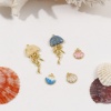 Image de 1 Pièce Breloques Bijoux d'Océan en Laiton Plaqué Or 18K Émail Coquille Méduse