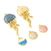 Image de 1 Pièce Breloques Bijoux d'Océan en Laiton Plaqué Or 18K Émail Coquille Méduse