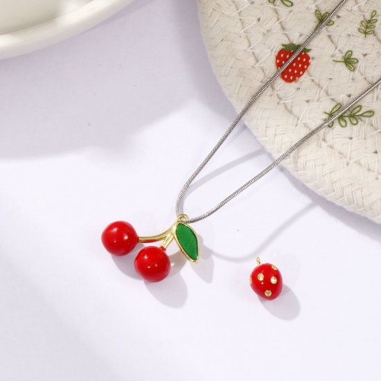 Immagine di 2 Pz Ottone Ciondoli Placcato Oro 18K Rosso Smalto Frutta