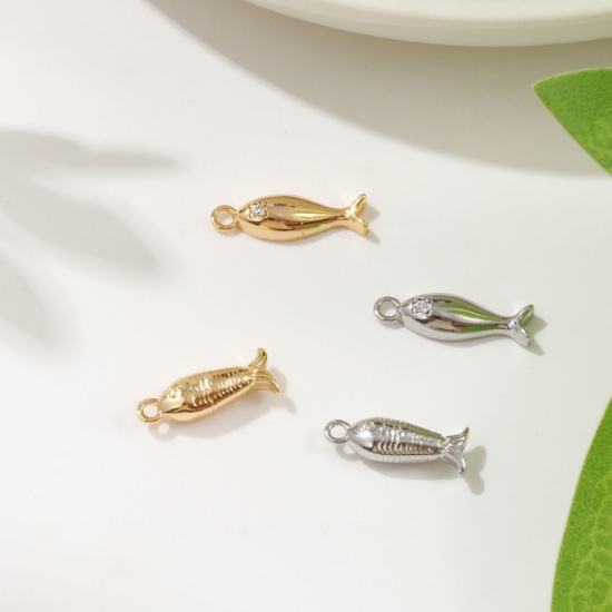 Изображение 2 PCs Eco-friendly Brass Ocean Jewelry Charms Real Gold Plated Fish Animal