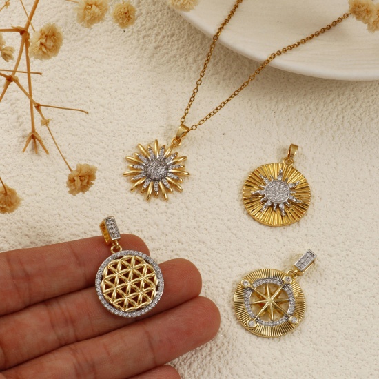 Bild von 1 Piece Brass Pendants 18K Gold Plated & Platinum Plated Two Tone Sunflower Star Micro Pave Clear Cubic Zirconia