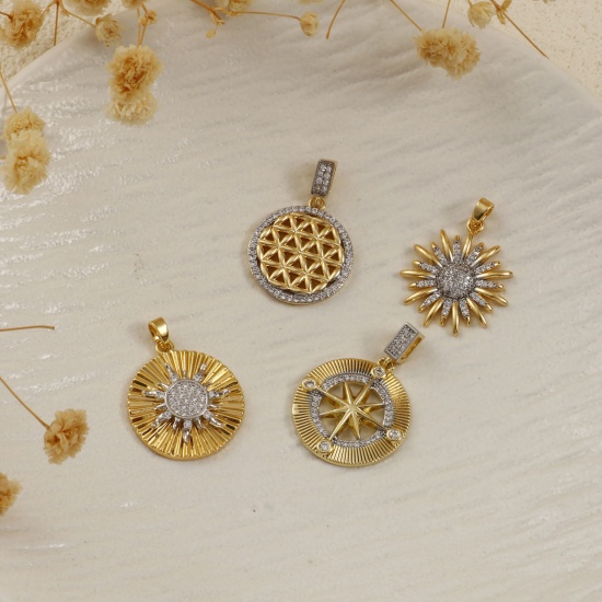Bild von 1 Piece Brass Pendants 18K Gold Plated & Platinum Plated Two Tone Sunflower Star Micro Pave Clear Cubic Zirconia