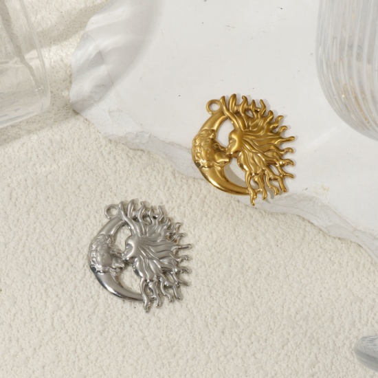 2 PCs Eco-friendly PVD Vacuum Plating 304 Stainless Steel Galaxy Pendants Sun Moon Face 3.3cm x 2.8cm の画像