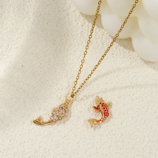 Image de 1 Pièce Breloques Bijoux d'Océan Respectueux de la Nature en Laiton Plaqué Or Véritable 18K Poisson 3D à Zircone Cubique Clair