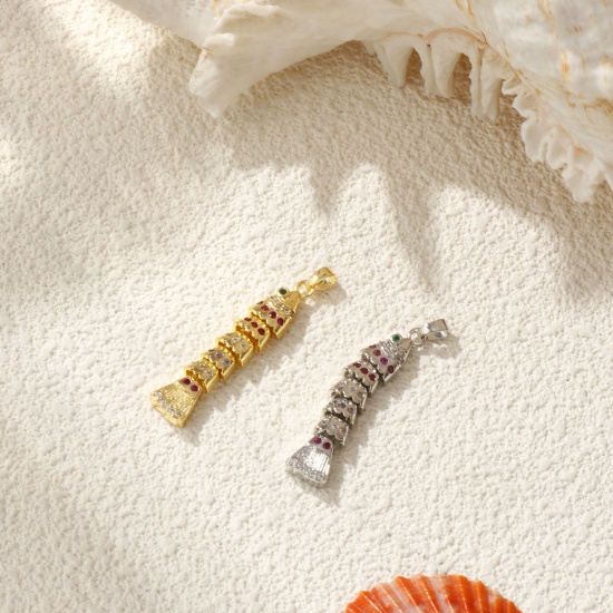 Image de 1 Pièce Pendentifs Bijoux d'Océan en Laiton Multicolore Poisson Mobile à Zircone Cubique Multicolore 4.1cm x 0.8cm