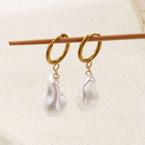 Image de 1 Paire Boucles d'Oreilles Créoles Exquis en 304 Acier Inoxydable & Acrylique Placage Sous Vide Écologique Sucré & Mignon Doré Imitation Perles Cadeau Pour Femmes