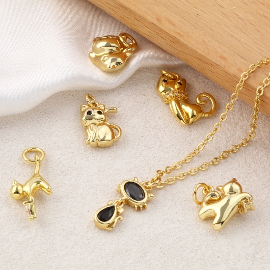 Immagine di 2 Pz Ecologico Ottone + Zircone Cubico Ciondoli 18K Vero Oro Placcato Gatto