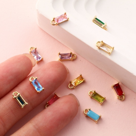 Immagine di 5 Pz Ottone + Zircone Cubico Pietre Nascita Ciondoli Placcato Oro 18K Rettangolo Mini 9mm x 4mm