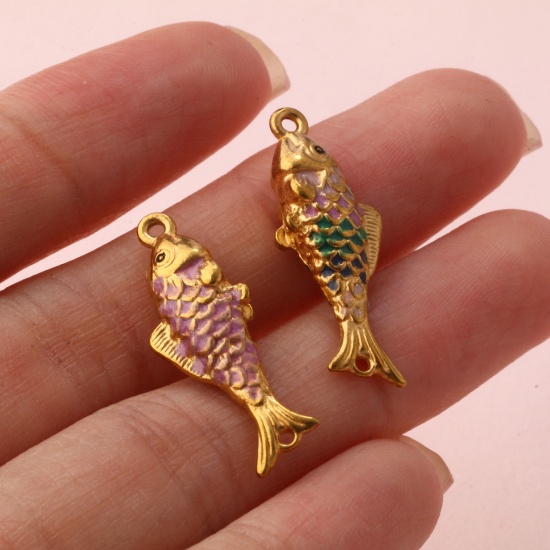 Immagine di 1 Pz Placcatura Sottovuoto PVD Ecologica 304 Acciaio Inossidabile Gioielli Oceanici Pendenti Charms Connettori Pesce Placcato Oro 18K Smalto Madreperla