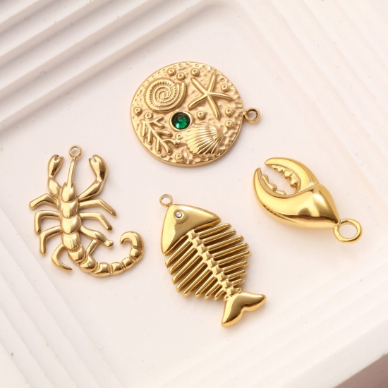 Picture of 1 Piece Eco-friendly PVD Vacuum Plating 304 Stainless Steel Ocean Jewelry Charms 18K Real Gold Plated