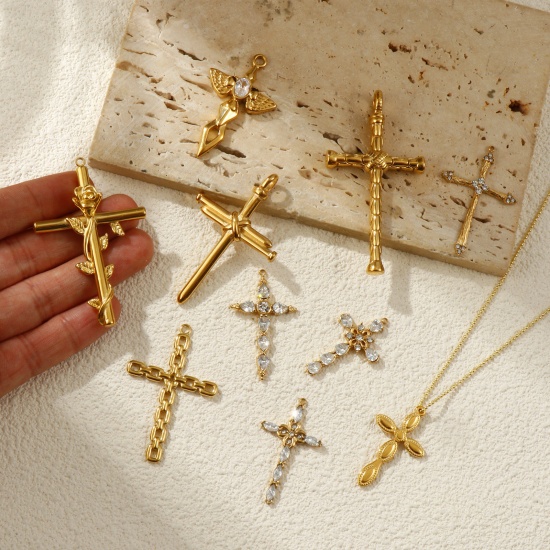 Picture of Eco-friendly PVD Vacuum Plating 304 Stainless Steel Religious Pendants 18K Real Gold Plated Cross