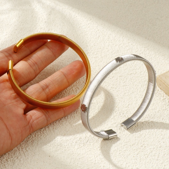 Immagine di 1 Pz Ecologico Minimalista Squisito Vero Oro Placcato 304 Acciaio Inossidabile Striscia Aprire Braccialetti Per Donne Regalo 19cm Lunghezza