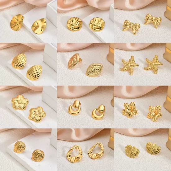Immagine di 1 Pair Eco-friendly Dainty Stylish 18K Gold Plated 304 Stainless Steel Pentagram Star Ear Post Stud Earrings For Women Gift