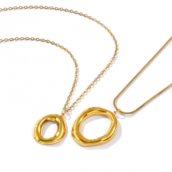 Picture of Wholesale Oval Pendant Charm Necklace, 18K Real Gold Plated 304 Stainless Steel Women's Eco-friendly PVD Vacuum Plating Waterproof Anti-Tarnish Hypoallergenic Exquisite Stylish Gift Jewelry For Retailer, 45cm(17.7") + 5cm(2") long, 1 Piece