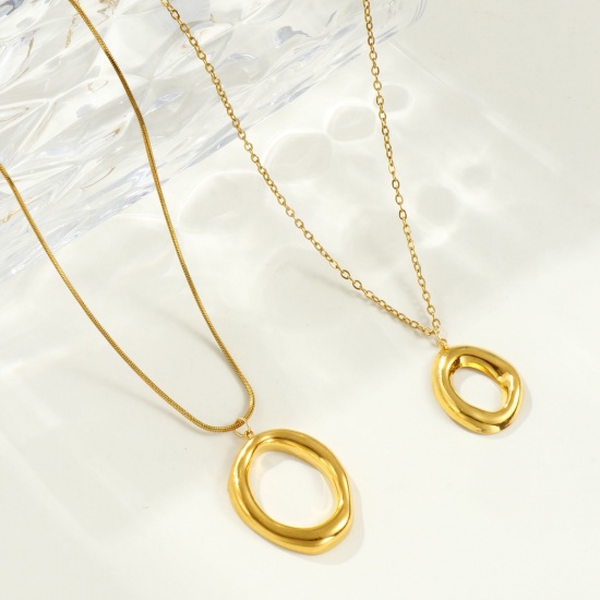 Picture of Wholesale Oval Pendant Charm Necklace, 18K Real Gold Plated 304 Stainless Steel Women's Eco-friendly PVD Vacuum Plating Waterproof Anti-Tarnish Hypoallergenic Exquisite Stylish Gift Jewelry For Retailer, 45cm(17.7") + 5cm(2") long, 1 Piece