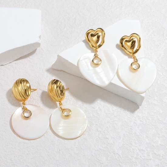 Picture of Wholesale Stylish Dainty Earrings, White 18K Gold Plated 304 Stainless Steel & Natural Shell, Women's Vacuum Plating Gift Jewelry Supply