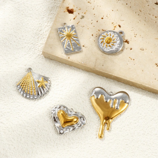 Picture of Eco-friendly PVD Vacuum Plating Waterproof Anti-Tarnish Hypoallergenic 304 Stainless Steel Charms 18K Real Gold Plated & Silver Tone Two Tone