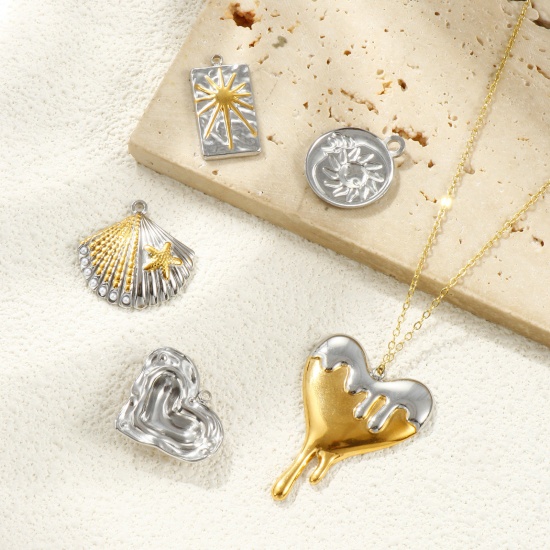 Picture of Eco-friendly PVD Vacuum Plating Waterproof Anti-Tarnish Hypoallergenic 304 Stainless Steel Charms 18K Real Gold Plated & Silver Tone Two Tone
