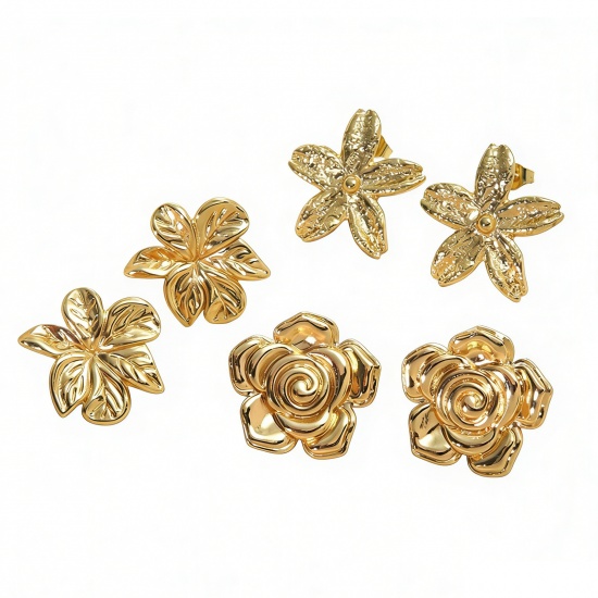 Picture of Wholesale Flora Collection Retro Ear Post Stud Earrings, Flower 18K Gold Plated 304 Stainless Steel, Women's Eco-friendly PVD Vacuum Plating Gift Jewelry Supply 24.5mm x 24mm, 1 Pair