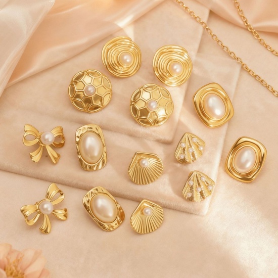 Picture of Wholesale Stylish Retro Ear Post Stud Earrings, Imitation Pearl 18K Gold Plated 304 Stainless Steel, Women's Eco-friendly Gift Jewelry Supply 1 Pair